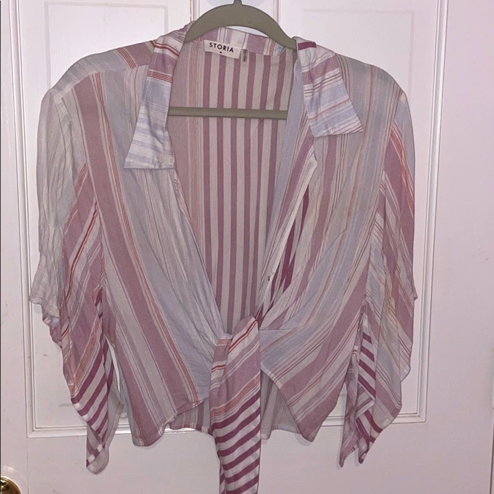 Open striped blouse